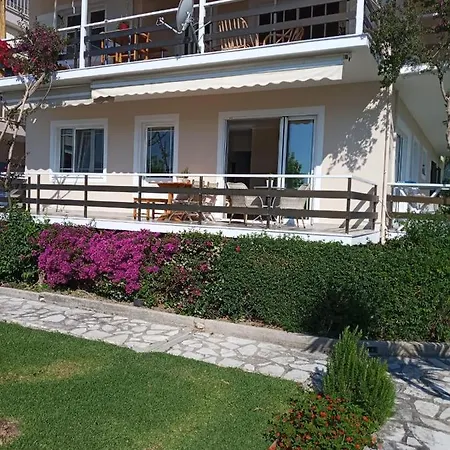 Two Palm Trees Apartamento Nydri (Lefkada)