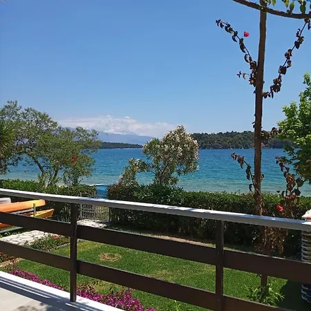 Two Palm Trees * Nydri (Lefkada)