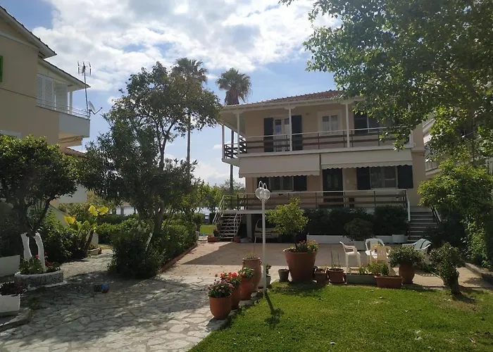 Two Palm Trees Апартаменты Нидри